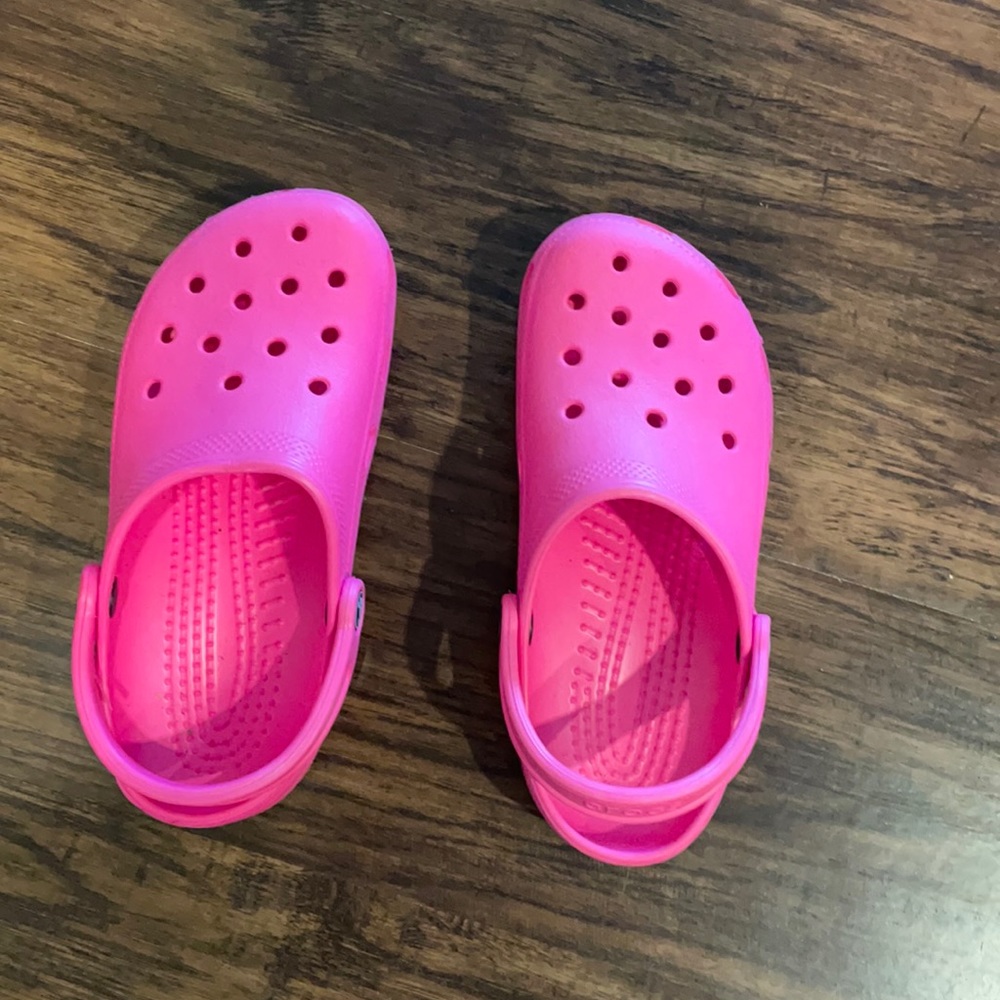 Pink crocs